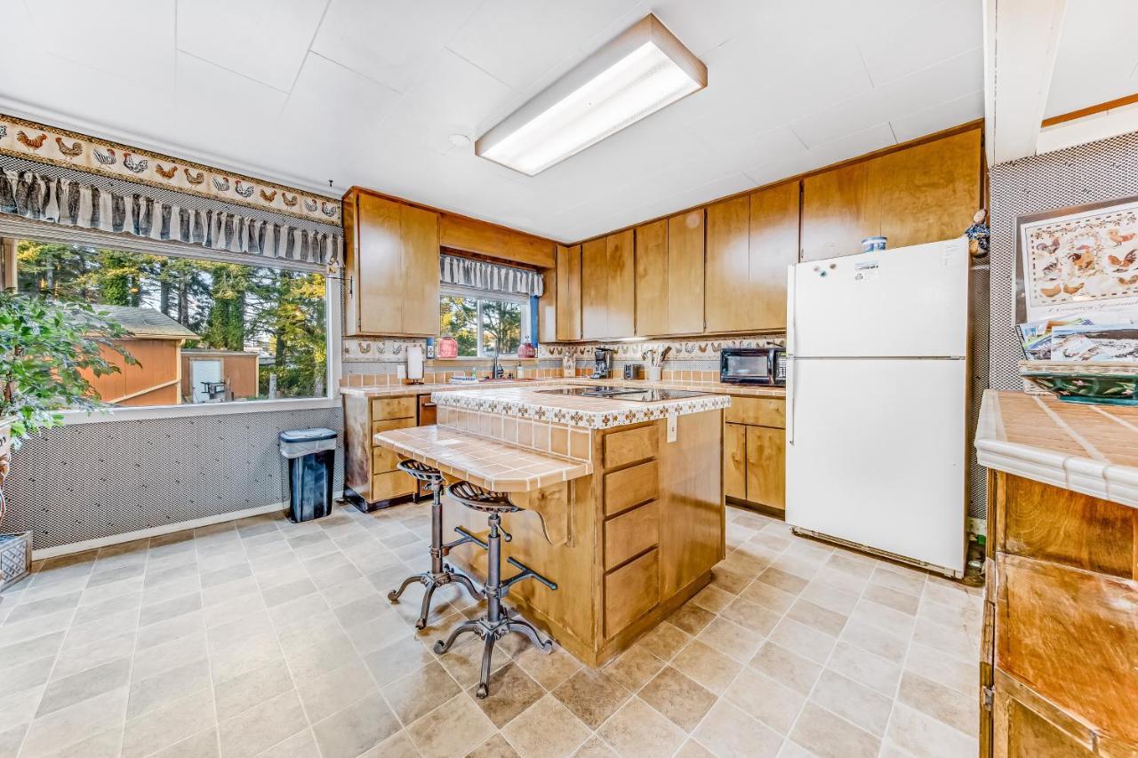 Joe Ney Hideaway Villa Coos Bay Exterior photo